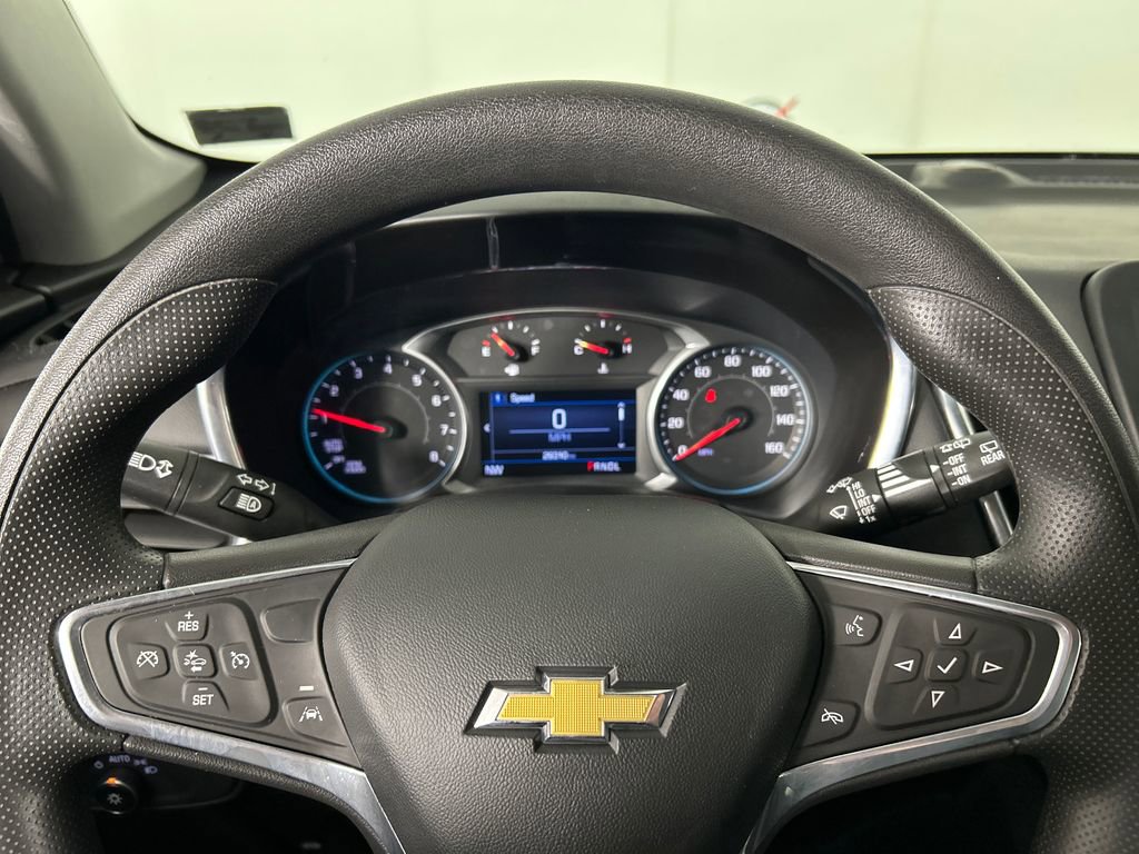 Used 2022 Chevrolet Equinox LT w/ LPO, Floor Liner Package FWD image 13