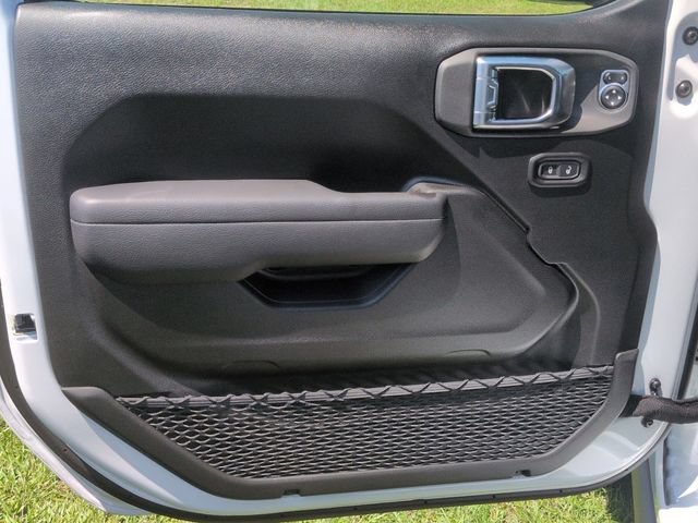 New 2026 Jeep Gladiator Sport AWD/4WD image 11