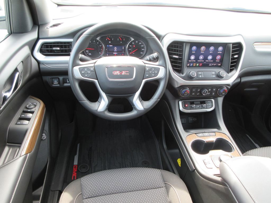Used 2023 GMC Acadia SLE w/ Driver Convenience Package image 15
