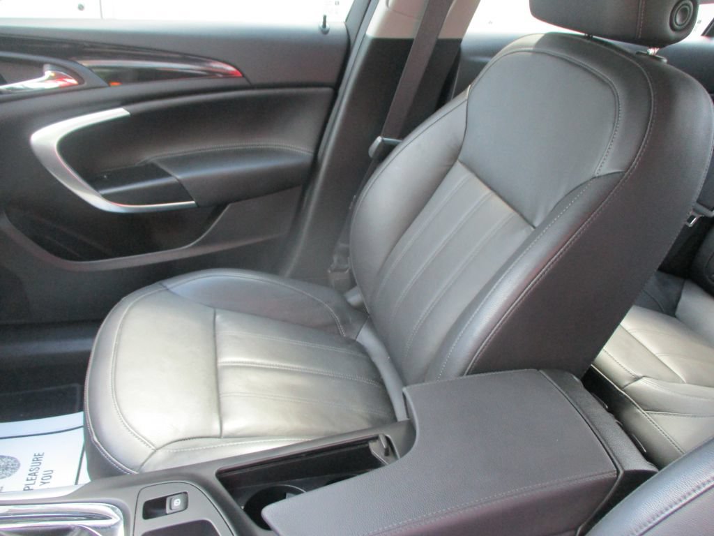 Used 2011 Buick Regal CXL Turbo w/ TO2 Preferred Equipment Group FWD image 13