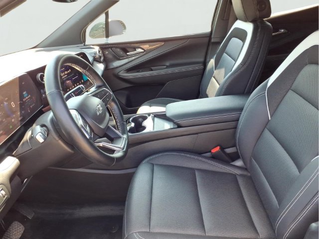 Used 2025 Chevrolet Blazer EV LT FWD image 5
