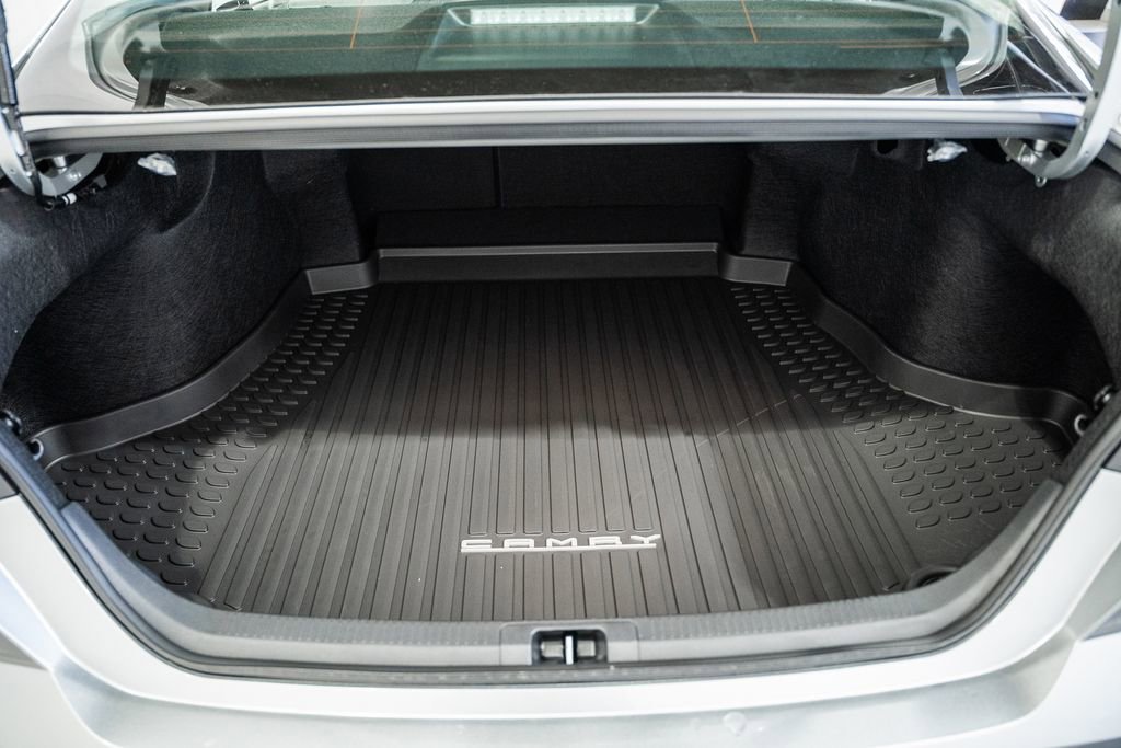 New 2026 Toyota Camry LE image 9