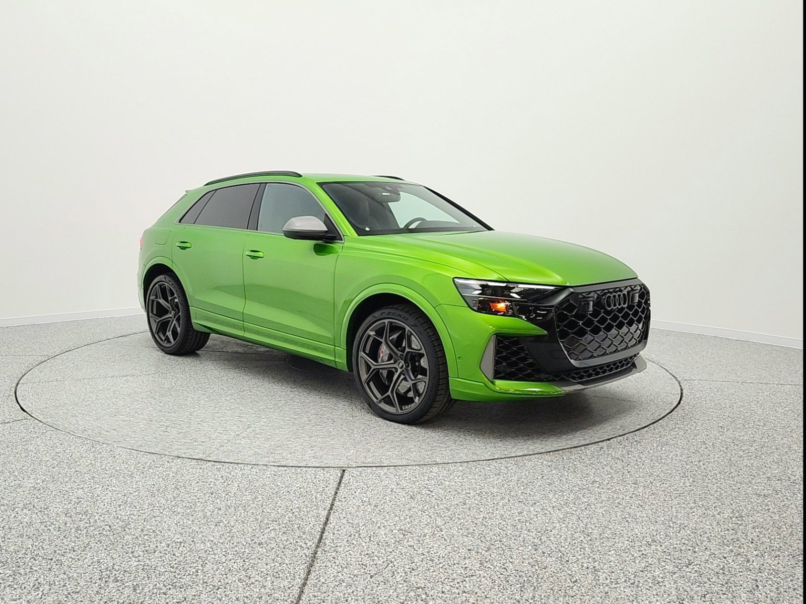 Used 2025 Audi RS Q8 performance AWD/4WD image 3