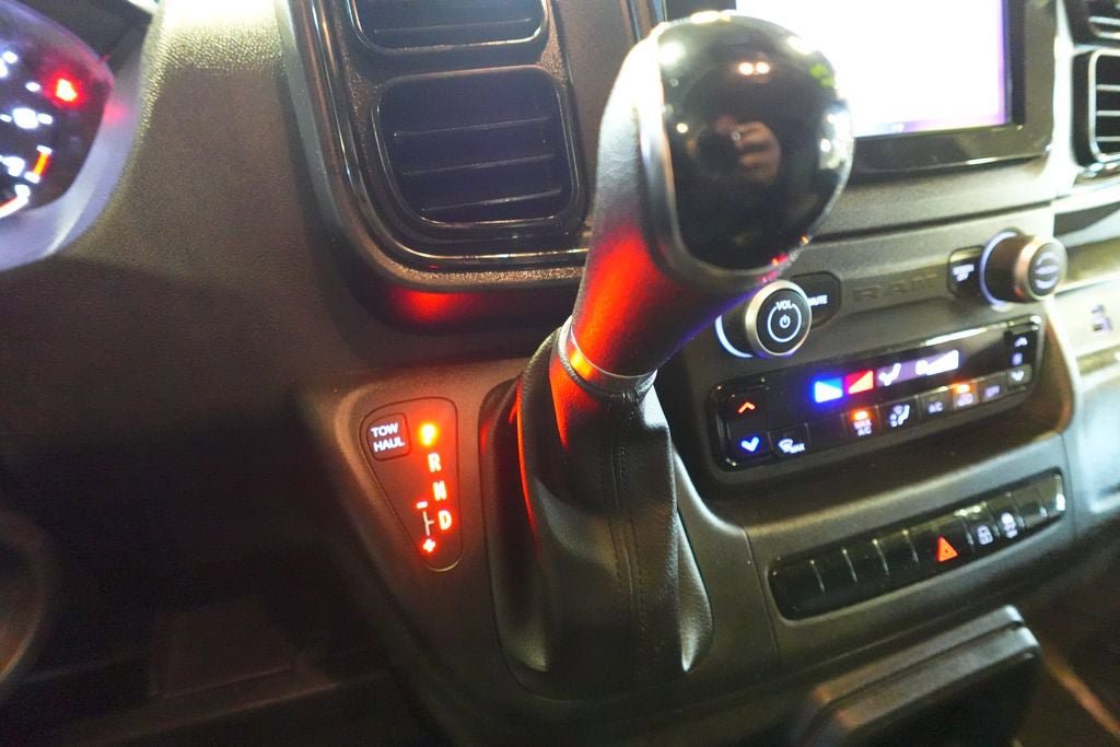Used 2023 RAM ProMaster 2500 FWD image 13