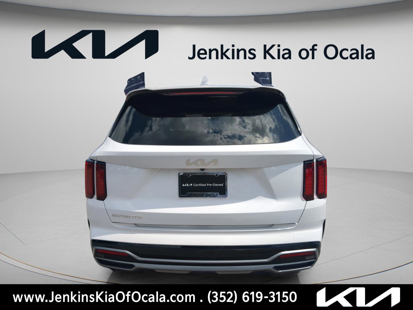 Certified 2023 Kia Sorento S w/ Panoramic Sunroof Package FWD image 4