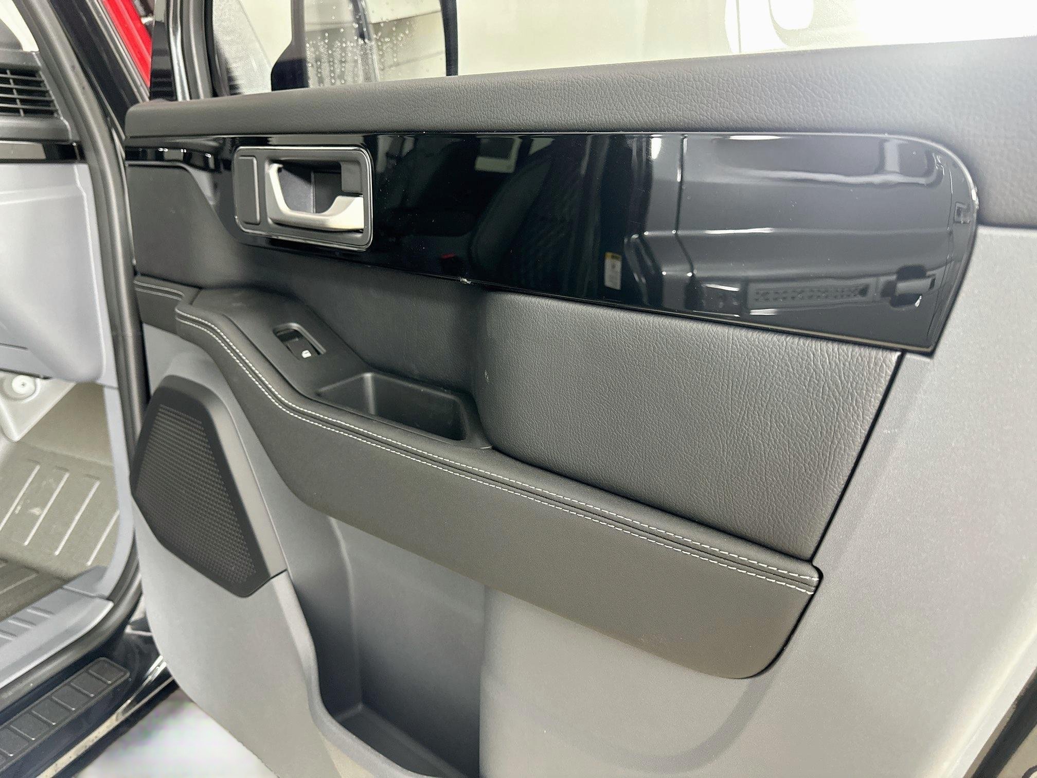 New 2026 INEOS Grenadier Station Wagon AWD/4WD image 48