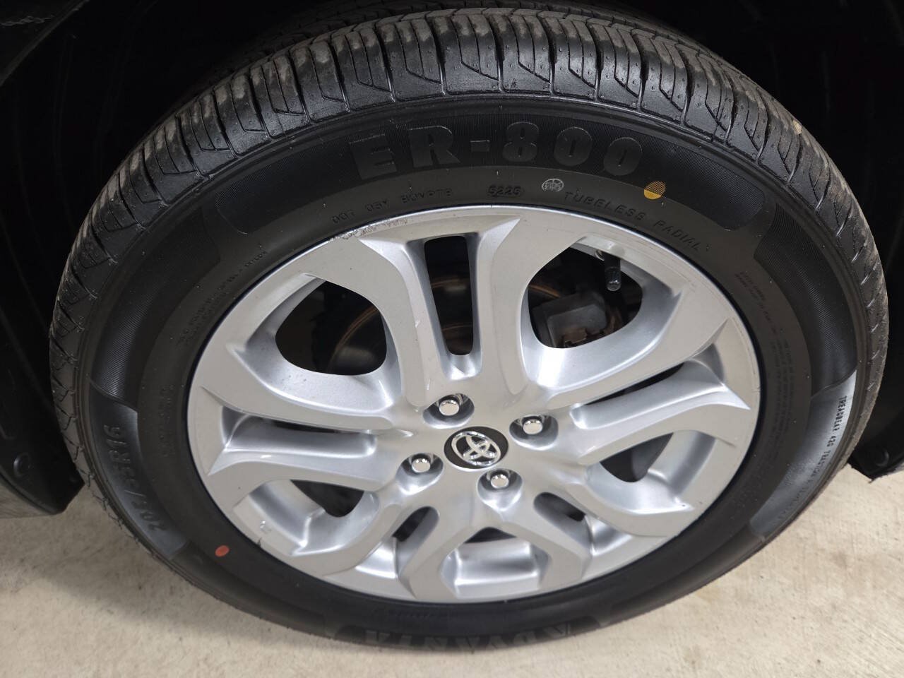 Used 2018 Toyota Yaris iA FWD image 13