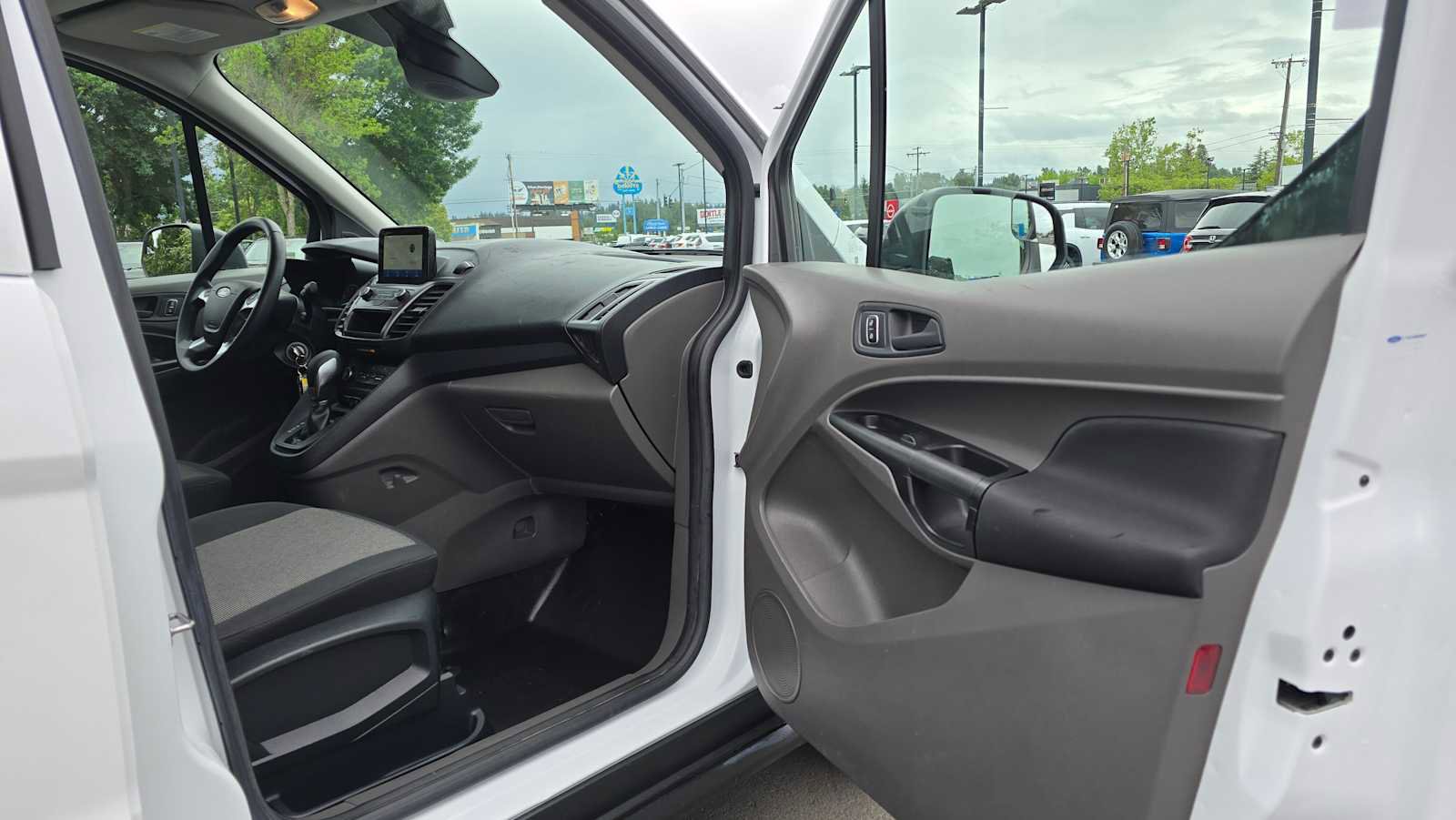 Used 2021 Ford Transit Connect XL FWD image 10
