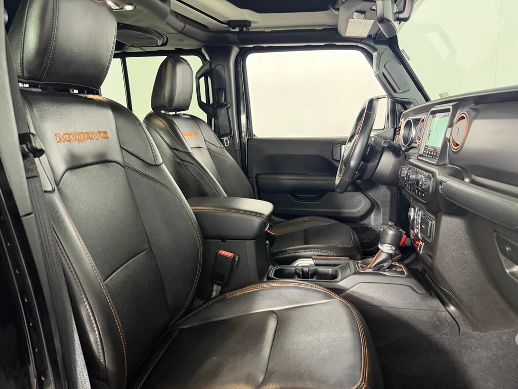 Used 2021 Jeep Gladiator Mojave AWD/4WD image 31