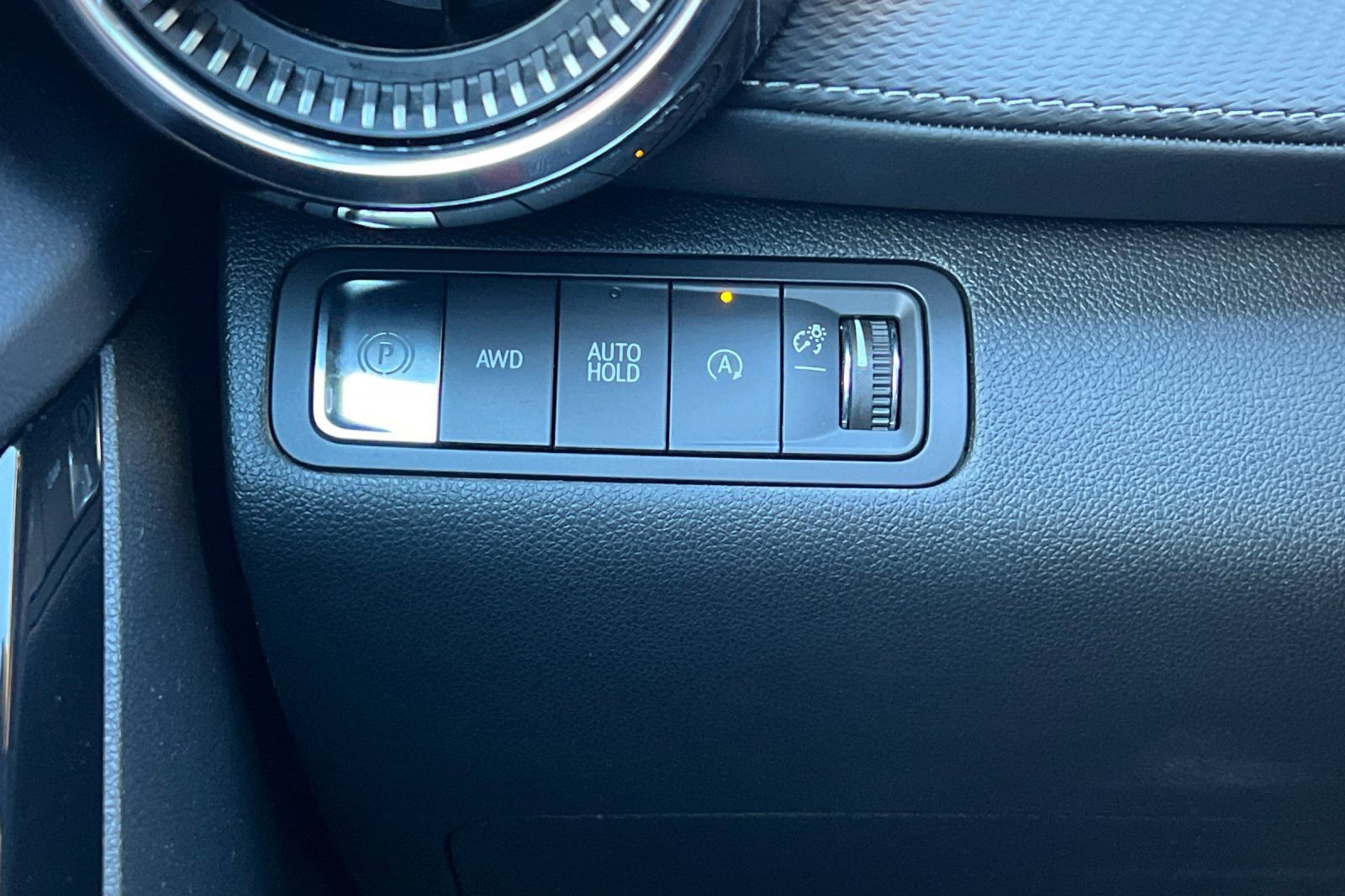 Used 2025 Chevrolet Equinox LT AWD/4WD image 37