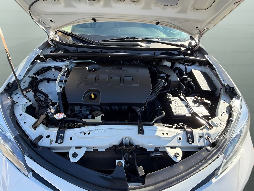 Used 2017 Toyota Corolla SE image 20