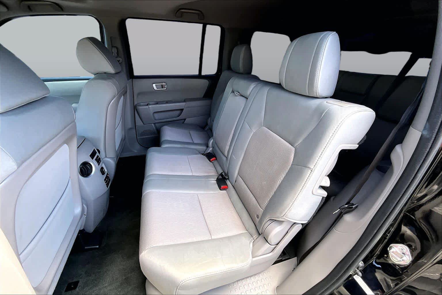Used 2015 Honda Pilot SE image 18