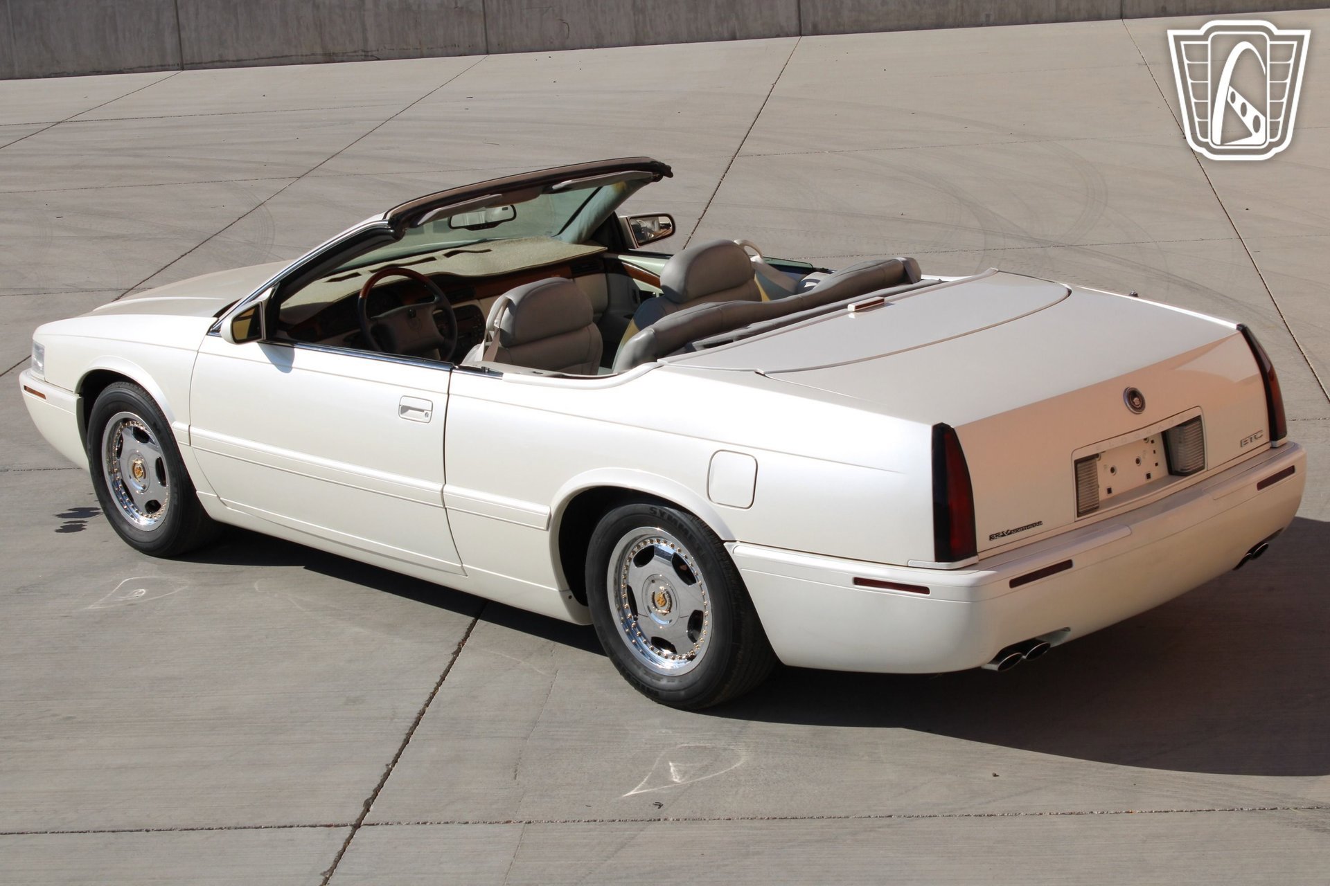 Used 2002 Cadillac Eldorado Touring w/ Preffered Equipment Group image 14