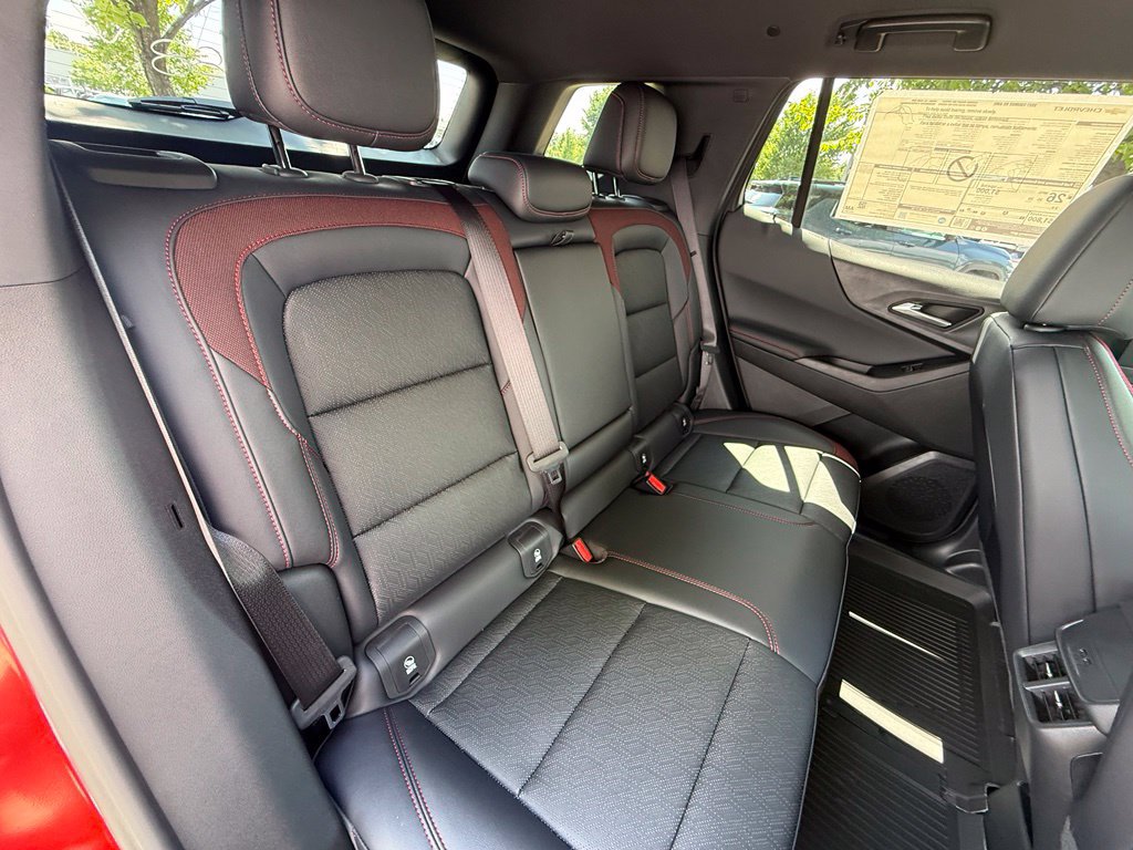 New 2027 Chevrolet Equinox RS w/ Safety and Technology Package AWD/4WD image 25