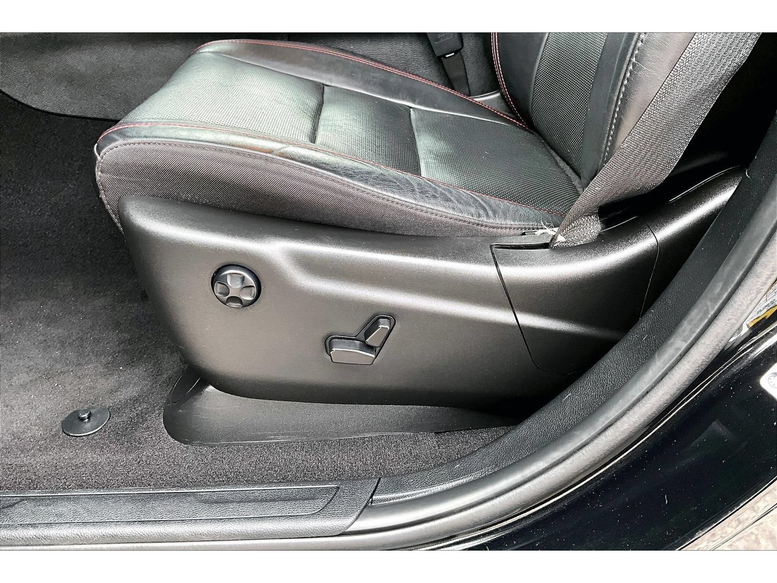 Certified 2024 Dodge Durango GT AWD/4WD image 28