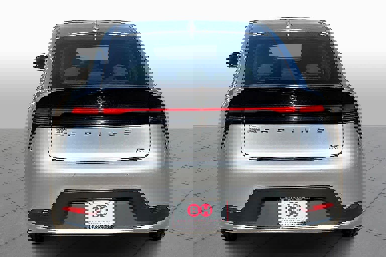 Used 2024 Toyota Prius XLE image 8