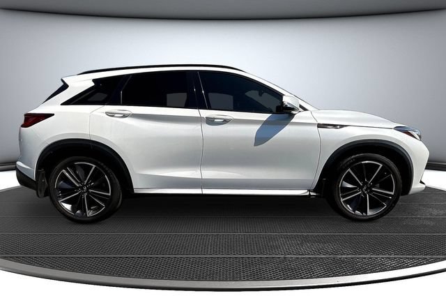 Used 2023 INFINITI QX50 Sport FWD image 4