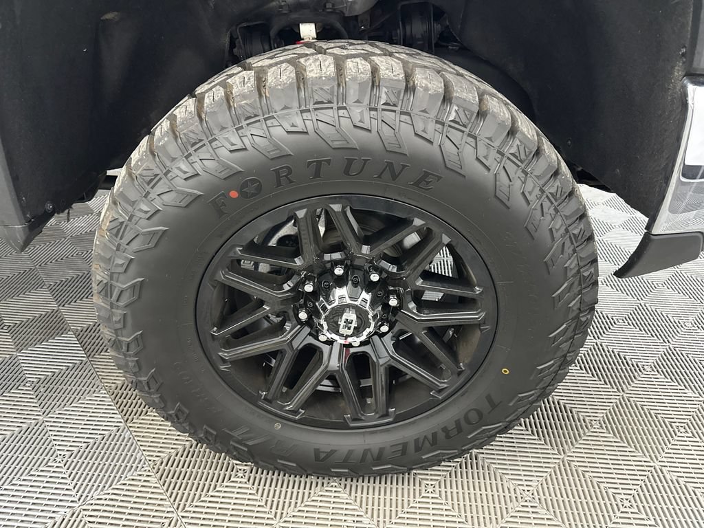 Used 2024 Chevrolet Silverado 2500 LT AWD/4WD image 13