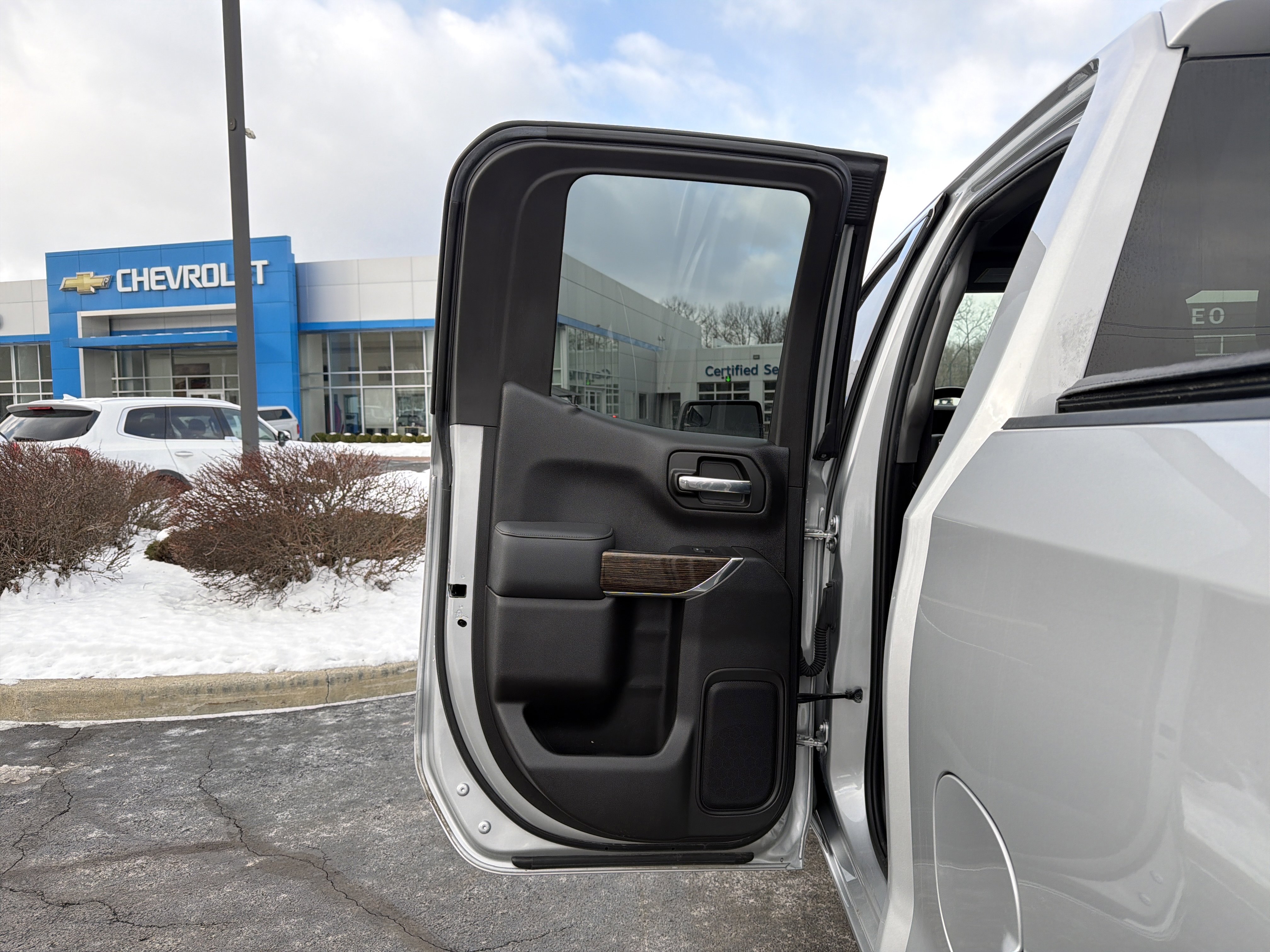 Used 2022 GMC Sierra 1500 Elevation image 26