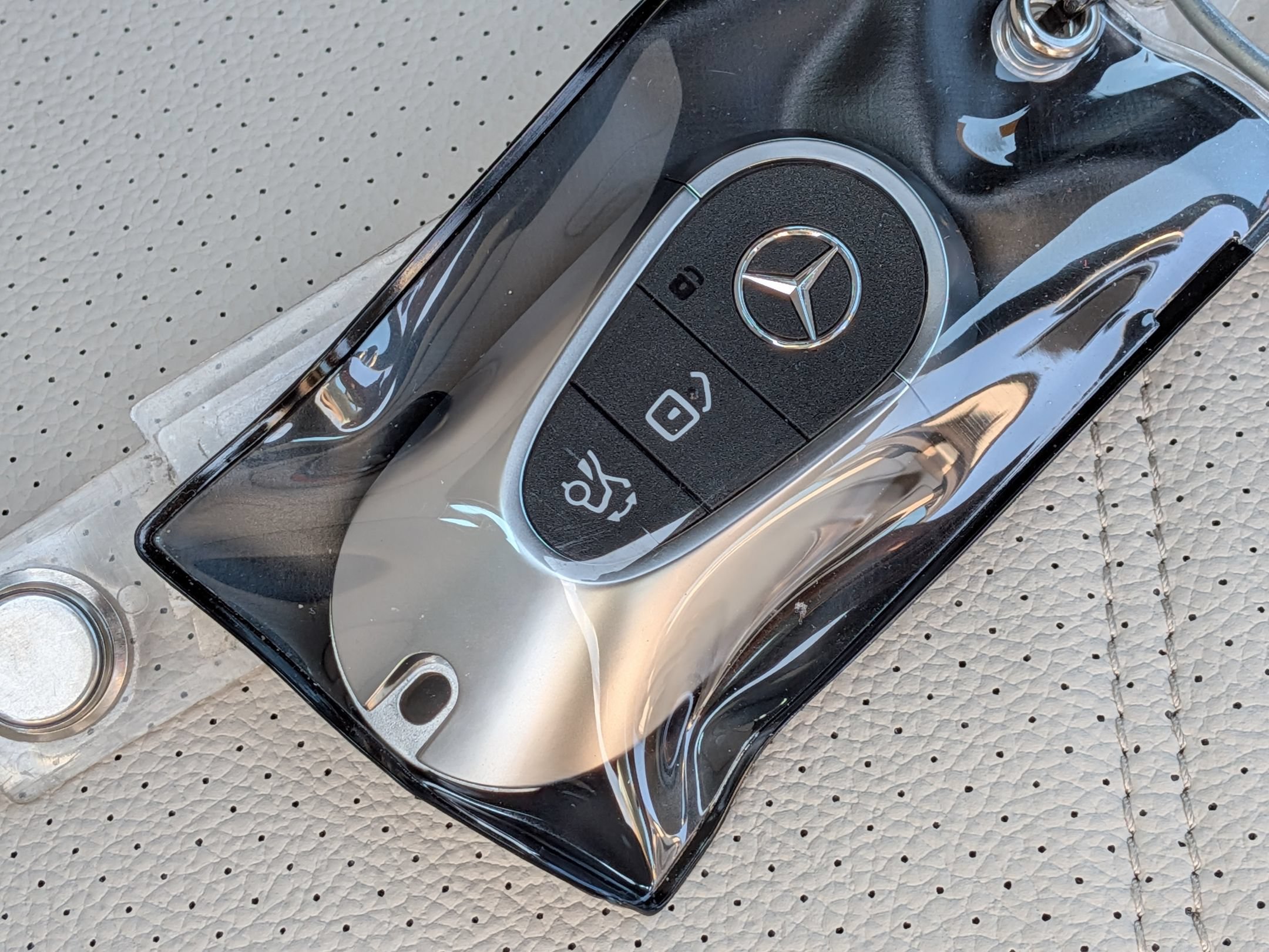 New 2026 Mercedes-Benz C 300 4MATIC Sedan image 35