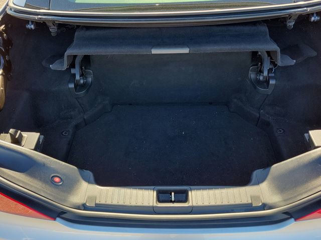 Used 2017 Mercedes-Benz SL 550 w/ Driver Assistance Package image 7