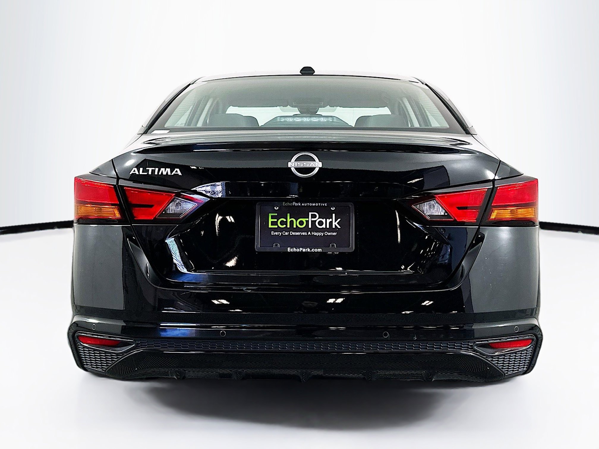 Used 2025 Nissan Altima 2.5 SV image 7