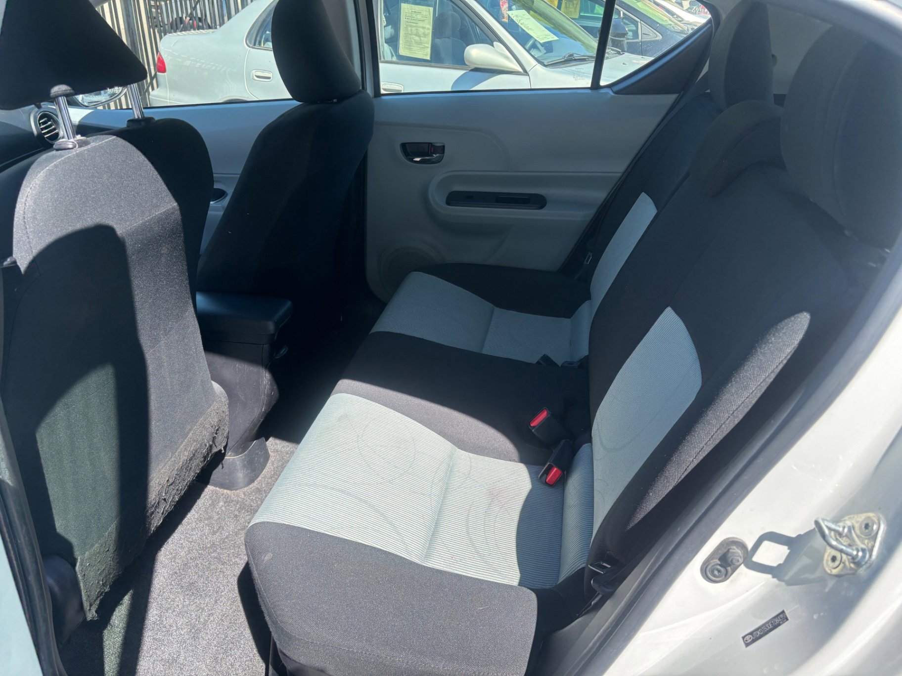 Used 2014 Toyota Prius C Three image 8