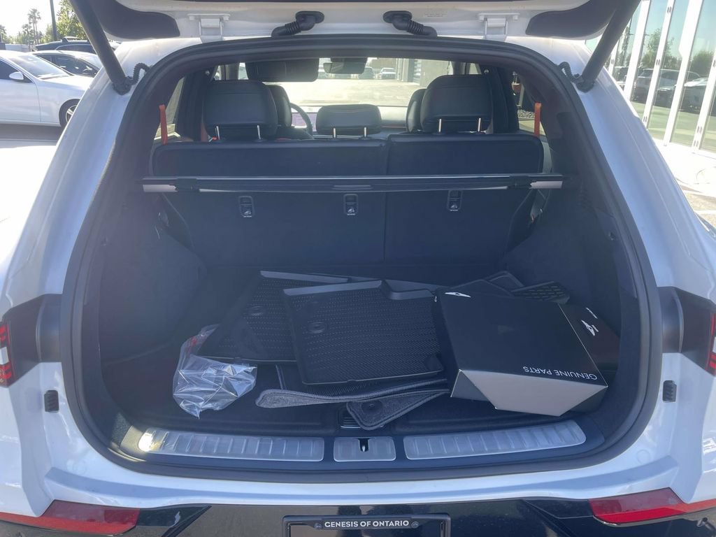 New 2026 Genesis GV70 3.5T Sport Advanced AWD/4WD image 25