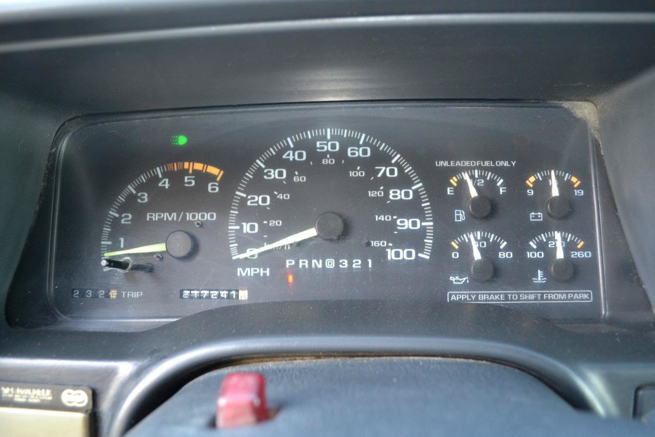 Used 1996 Chevrolet Silverado 3500 4x4 Extended Cab image 13