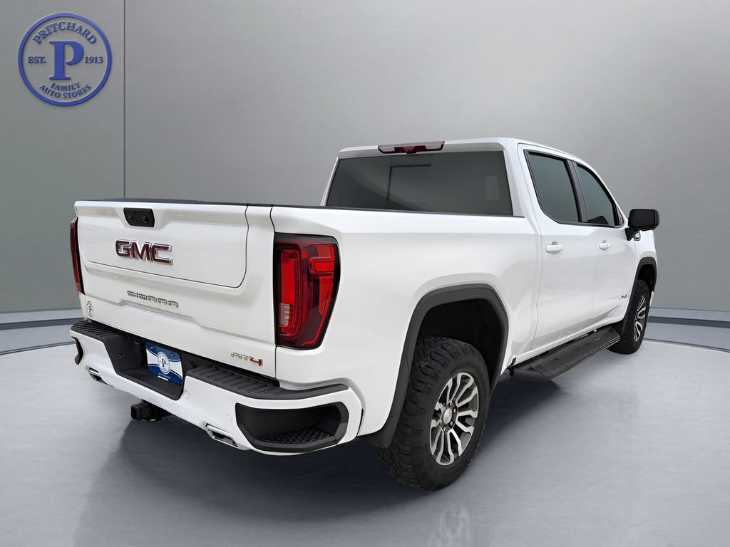 Used 2023 GMC Sierra 1500 AT4 w/ AT4 Premium Package AWD/4WD image 8
