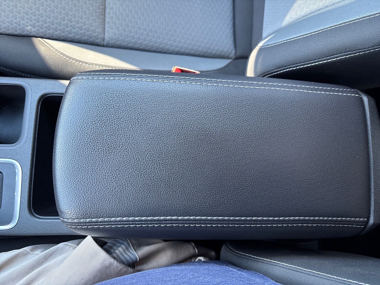 Used 2018 Ford Escape SE AWD/4WD image 38