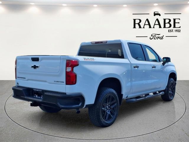 Used 2024 Chevrolet Silverado 1500 Custom Trail Boss w/ Turbomax Blackout Package AWD/4WD image 7