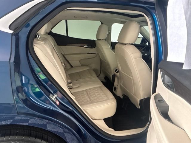 Used 2022 Buick Envision Avenir w/ Technology Package II AWD/4WD image 31