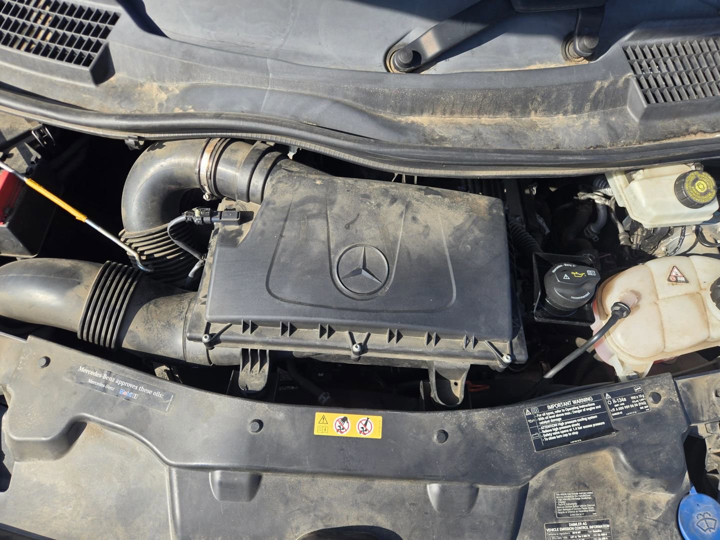 Used 2018 Mercedes-Benz Metris Passenger image 34