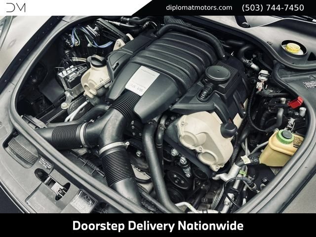 Used 2014 Porsche Panamera 4 AWD/4WD image 53