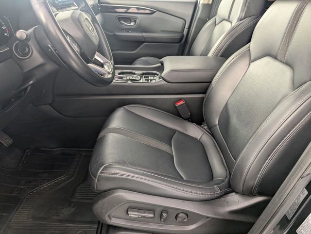 Used 2023 Honda Pilot Touring image 14