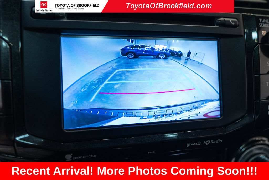 Used 2018 Toyota 4Runner TRD Off-Road Premium AWD/4WD image 30