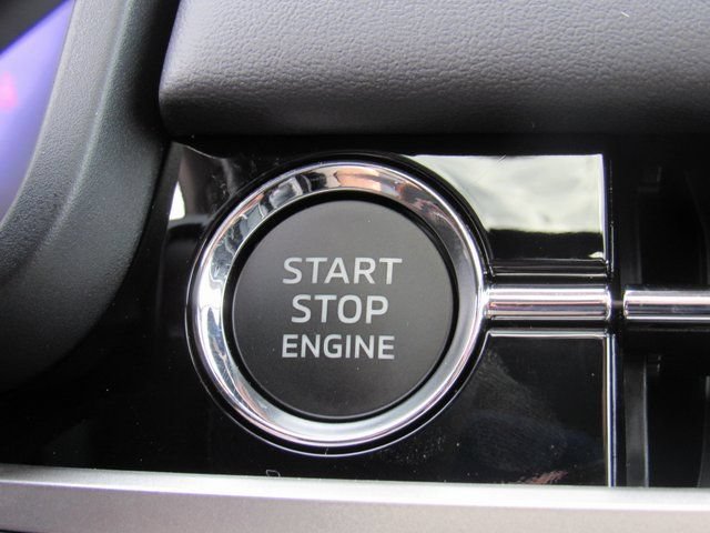 New 2026 Mitsubishi Outlander SE FWD image 18