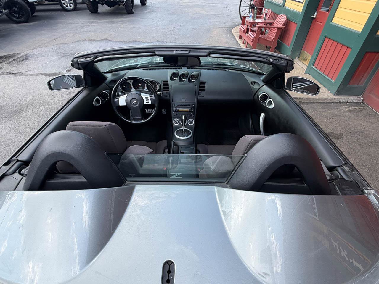 Used 2004 Nissan 350Z Enthusiast RWD image 22