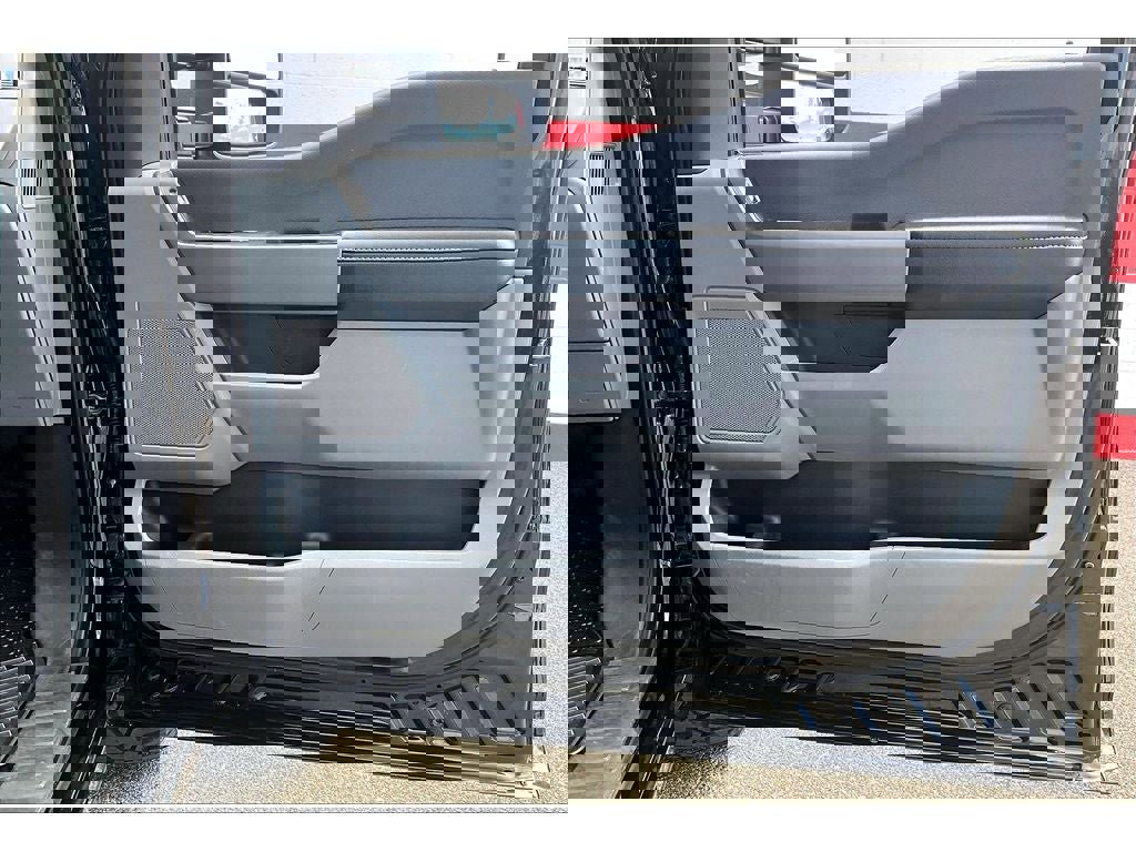 Used 2023 Ford F150 XLT w/ Trailer Tow Package AWD/4WD image 20