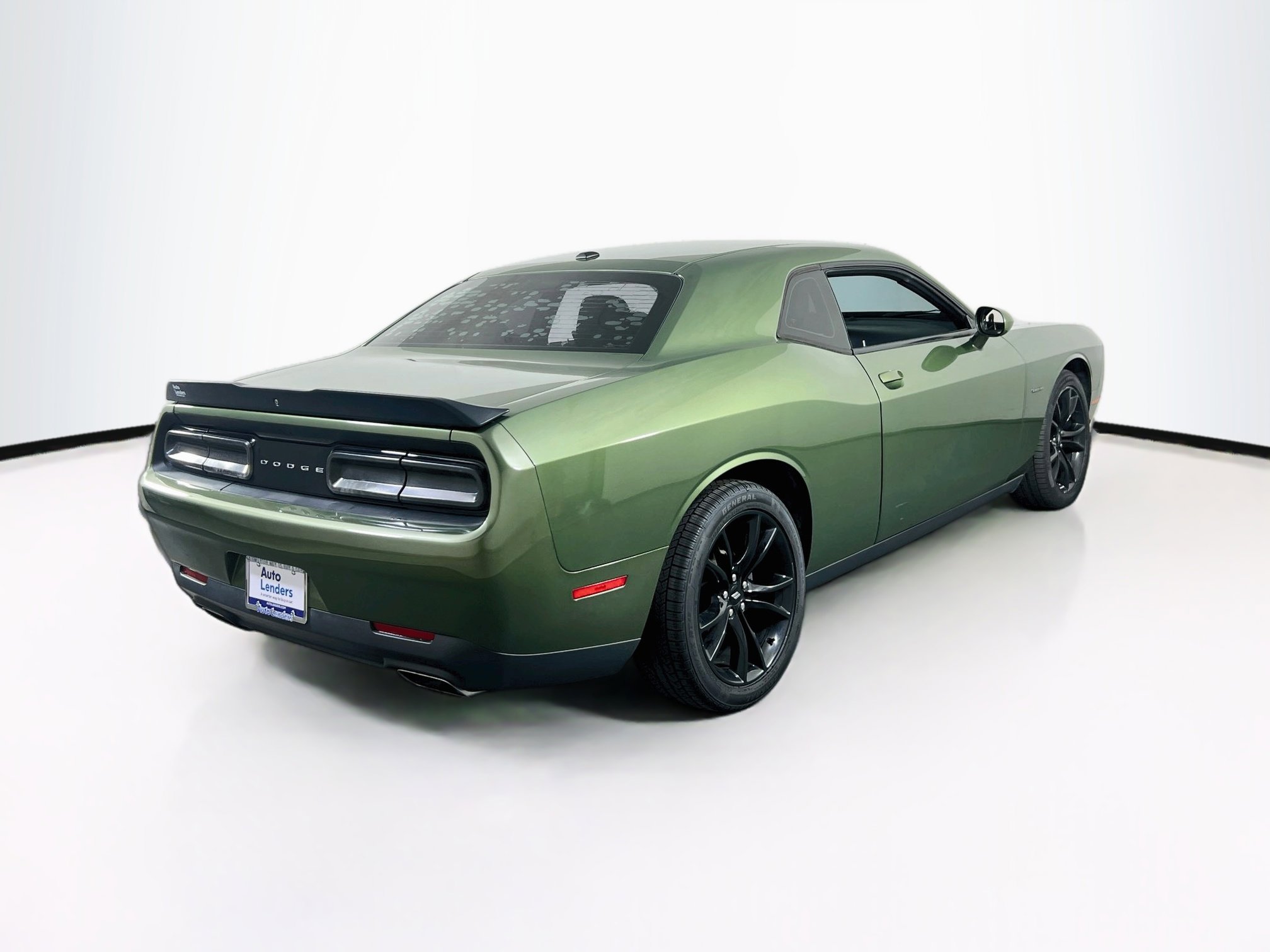 Used 2018 Dodge Challenger R/T w/ Blacktop Package RWD image 5