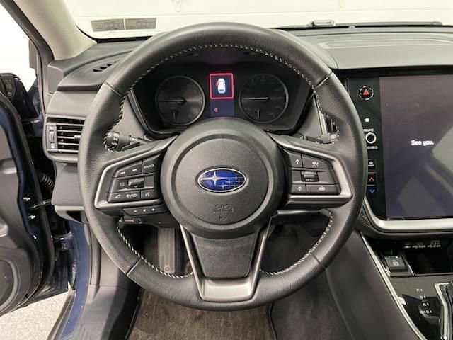 Used 2025 Subaru Outback Premium image 13