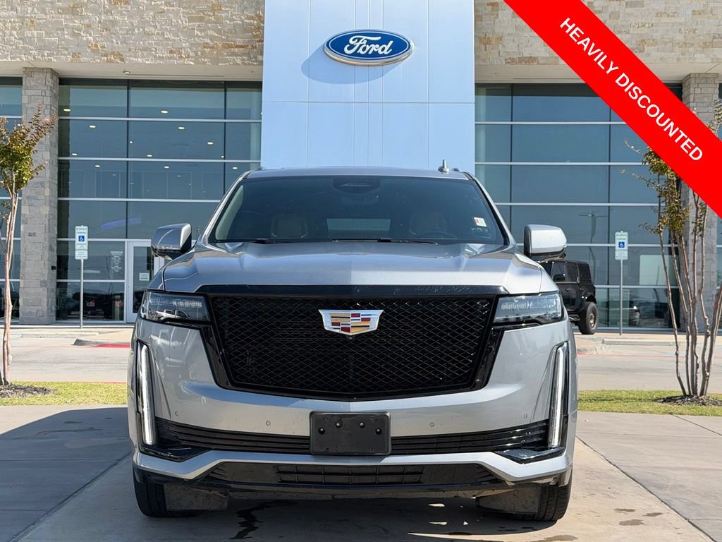 Used 2023 Cadillac Escalade Sport w/ Touring Package AWD/4WD image 2