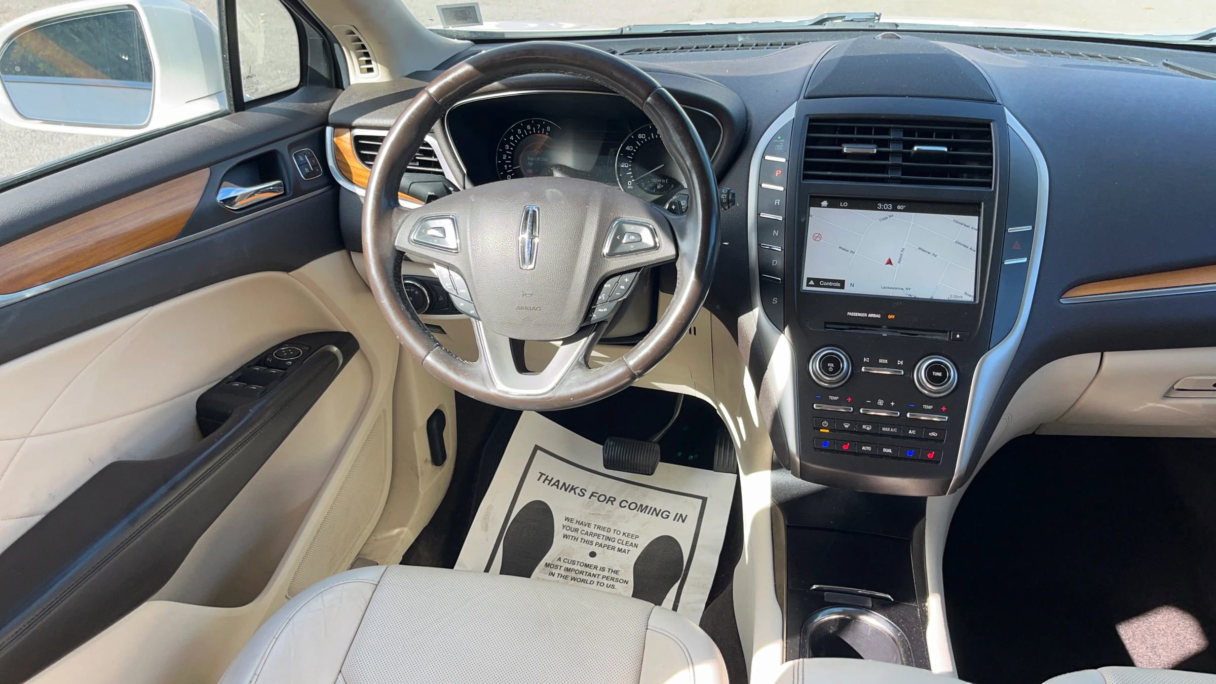 Used 2016 Lincoln MKC Reserve w/ Lincoln MKC Climate Package image 2