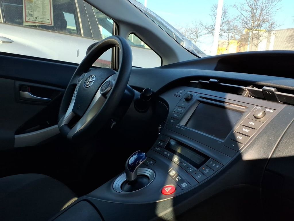 Used 2013 Toyota Prius Three w/ Solar Roof Pkg image 26