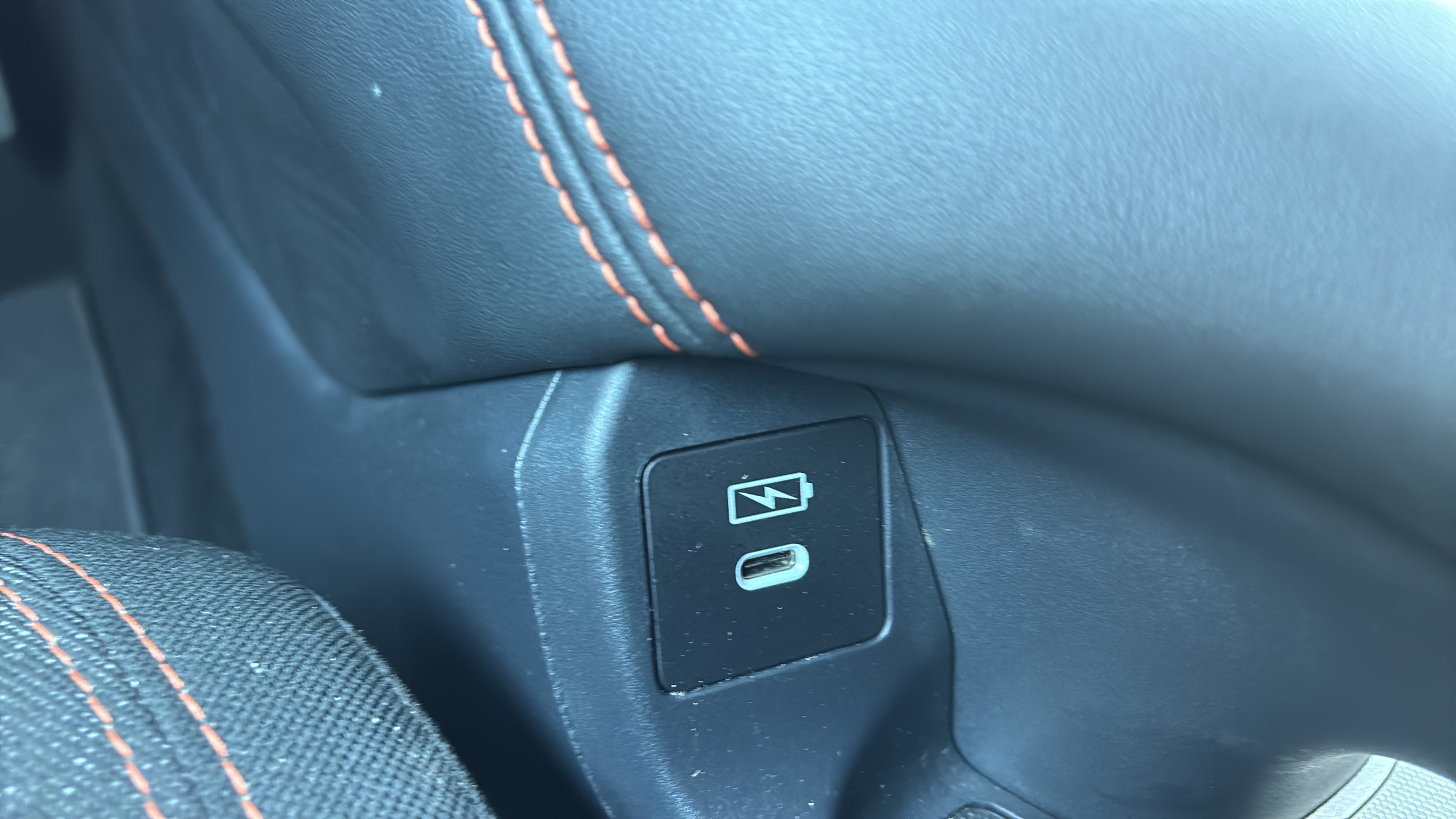 Used 2025 Honda HR-V Sport image 28