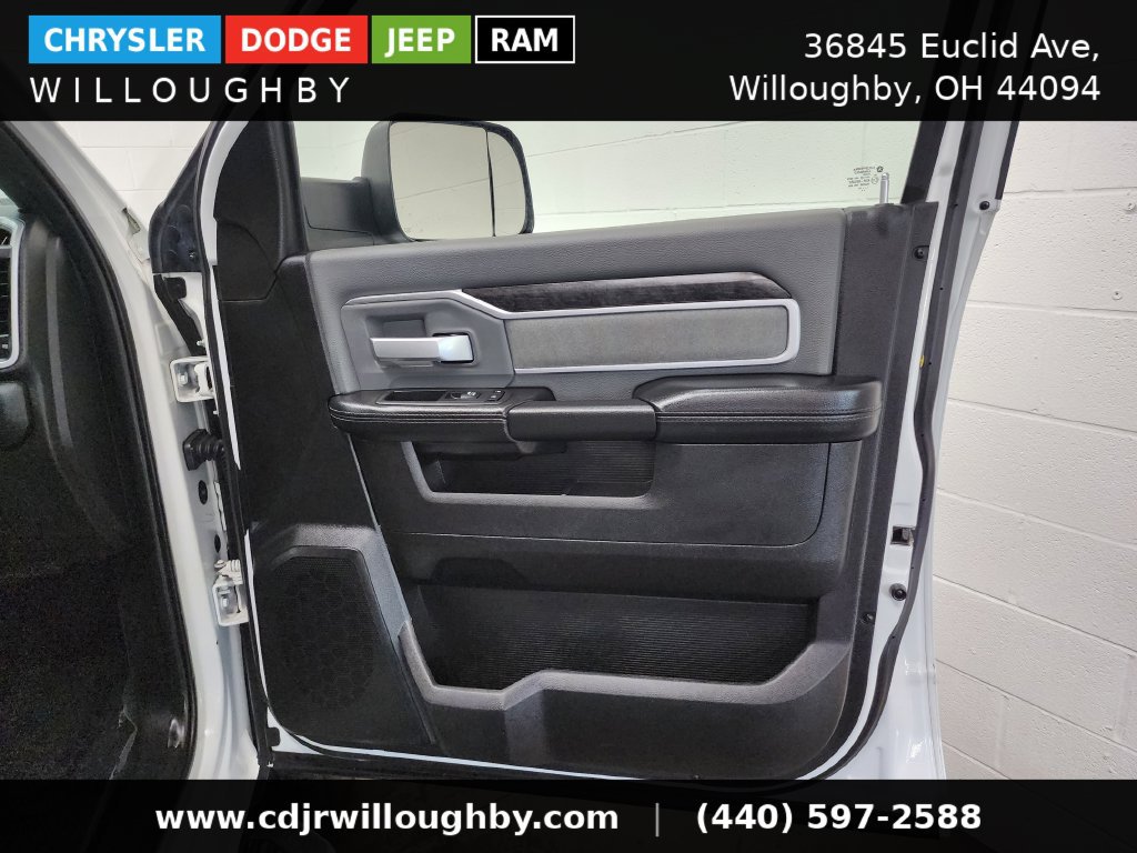 Used 2022 RAM 2500 Big Horn AWD/4WD image 32