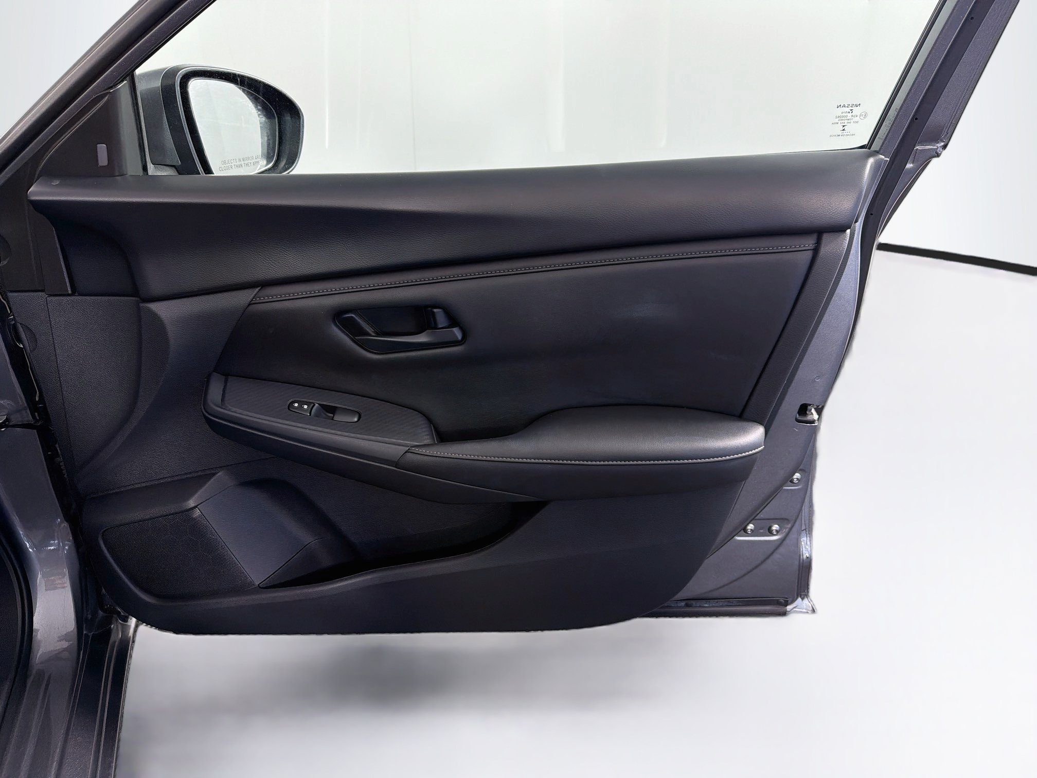 Used 2024 Nissan Sentra S FWD image 29