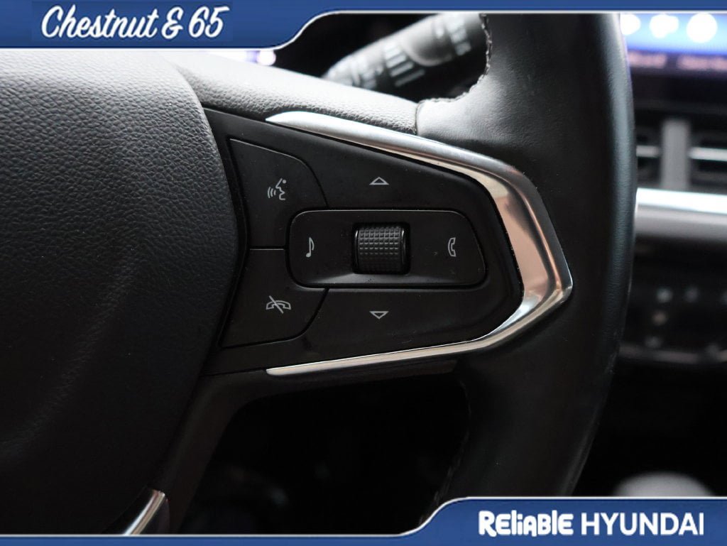 Used 2025 Chevrolet Trax ACTIV w/ Driver Confidence Package FWD image 27