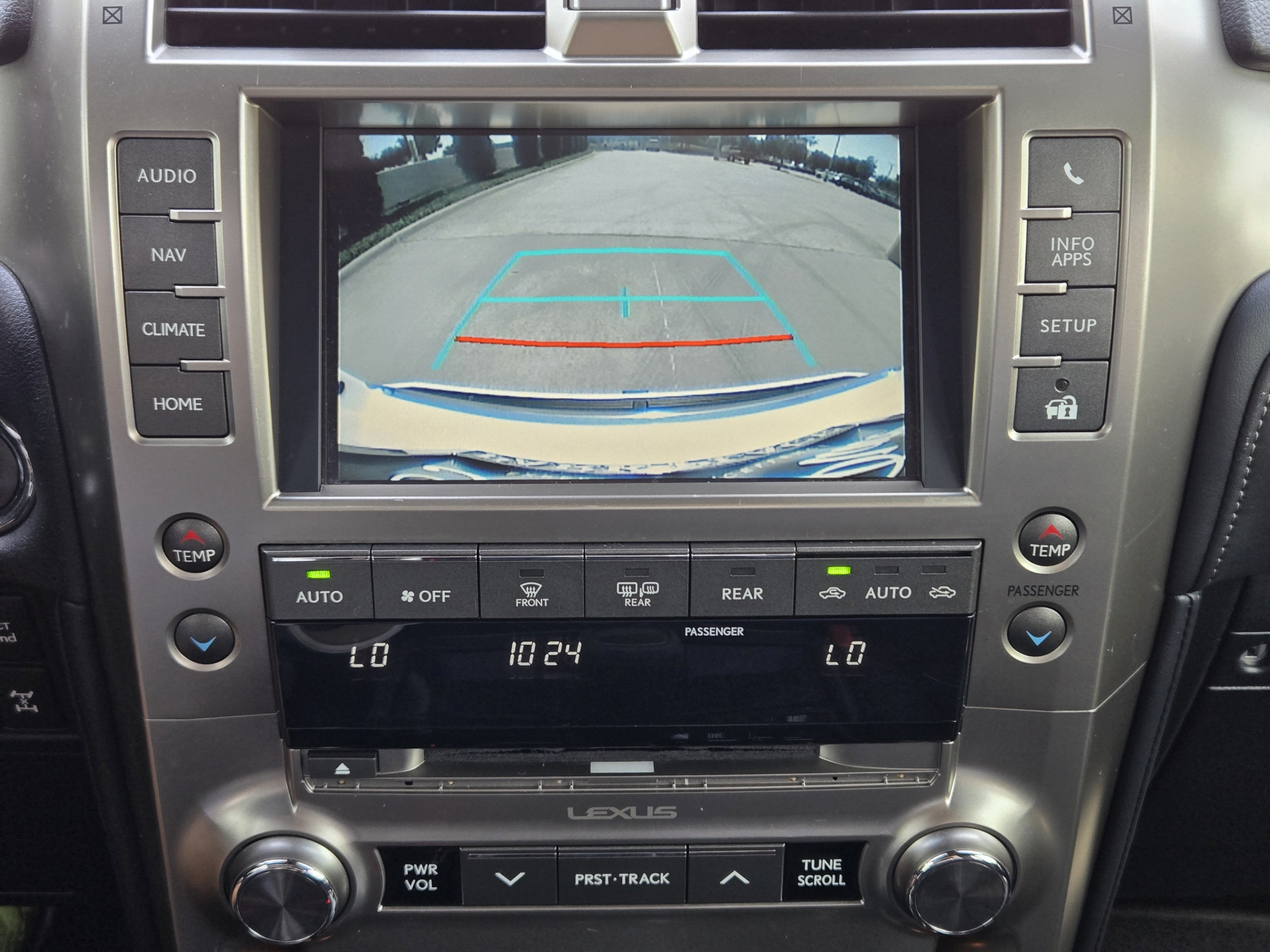 Used 2021 Lexus GX 460 Premium w/ Premium Package AWD/4WD image 14